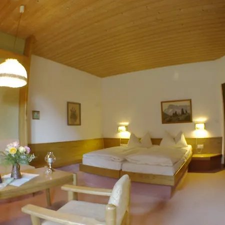 Friedenshoehe Hotel