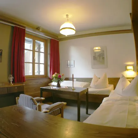 Hotel Friedenshoehe 4*